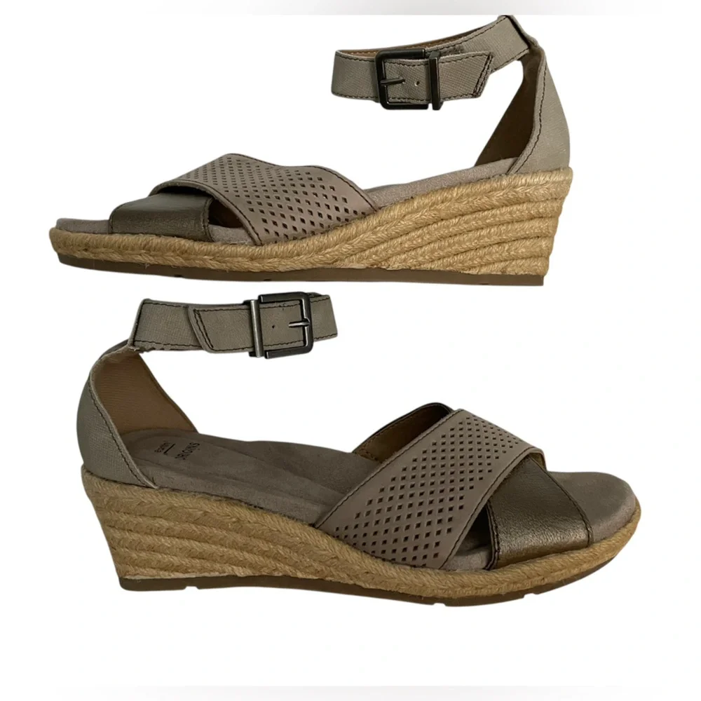Earth Origins Natasha Wedge Heel Leather Platinum SIZE 8 - Picture 4 of 12
